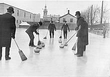 220px-Men_curling_-_1909_-_Ontario_Canada